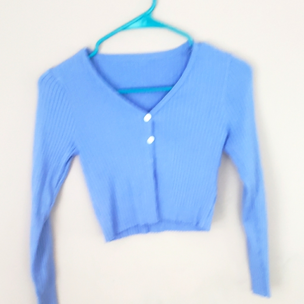 Cropped shirt